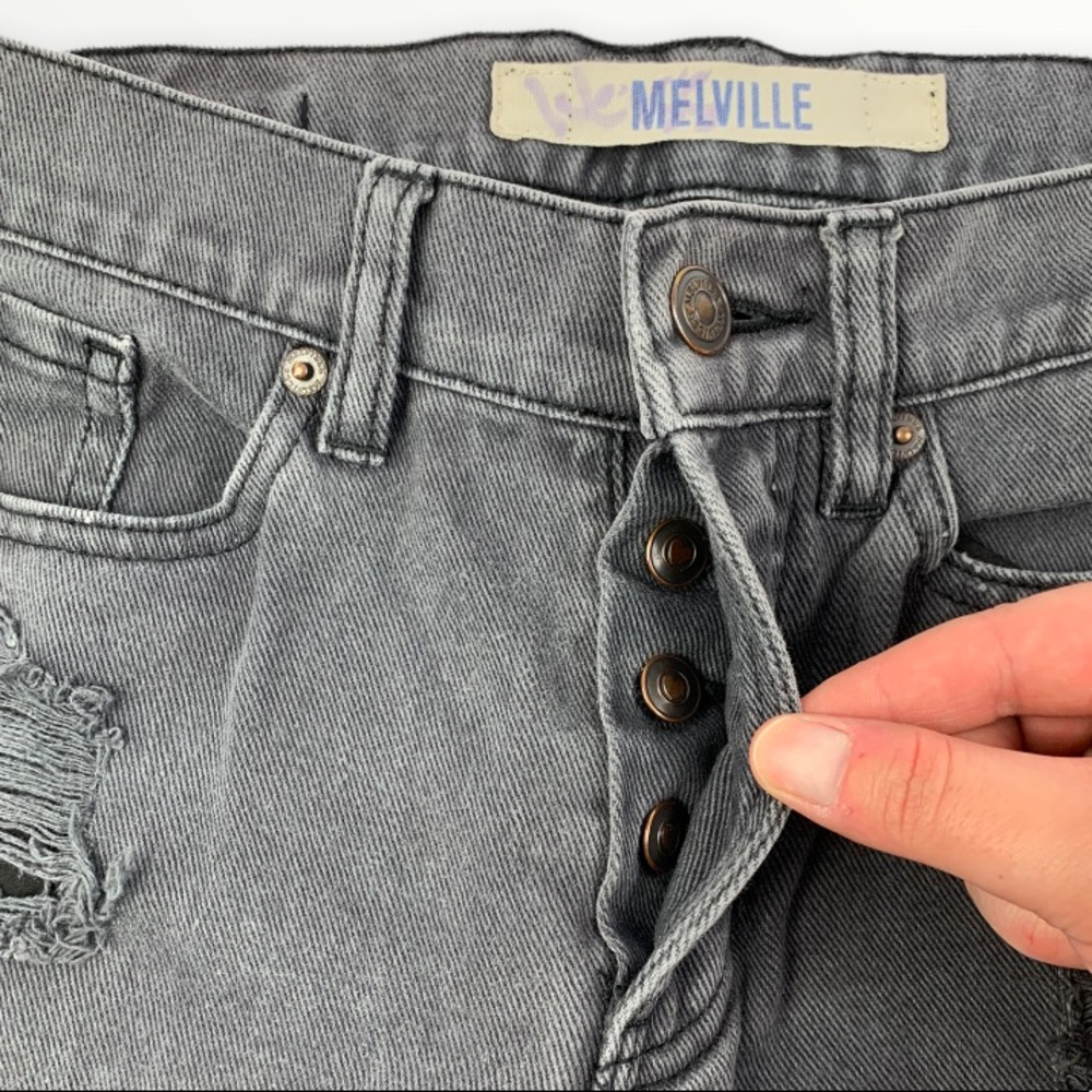 Brandy Melville Distressed Boyfriend Button Fly Jeans - Picture 6 of 9